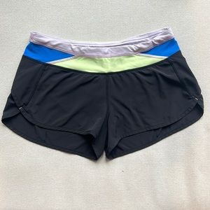 Lululemon Speed Up Short size 6